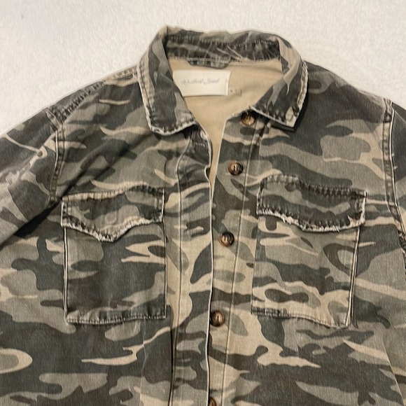 Army Print Button Down Utility Jacket - Picture 3 of 4